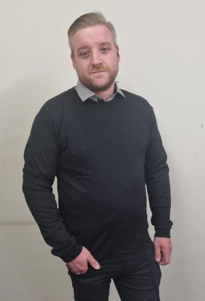 Picture of M904 MENS CREW NECK MERINO